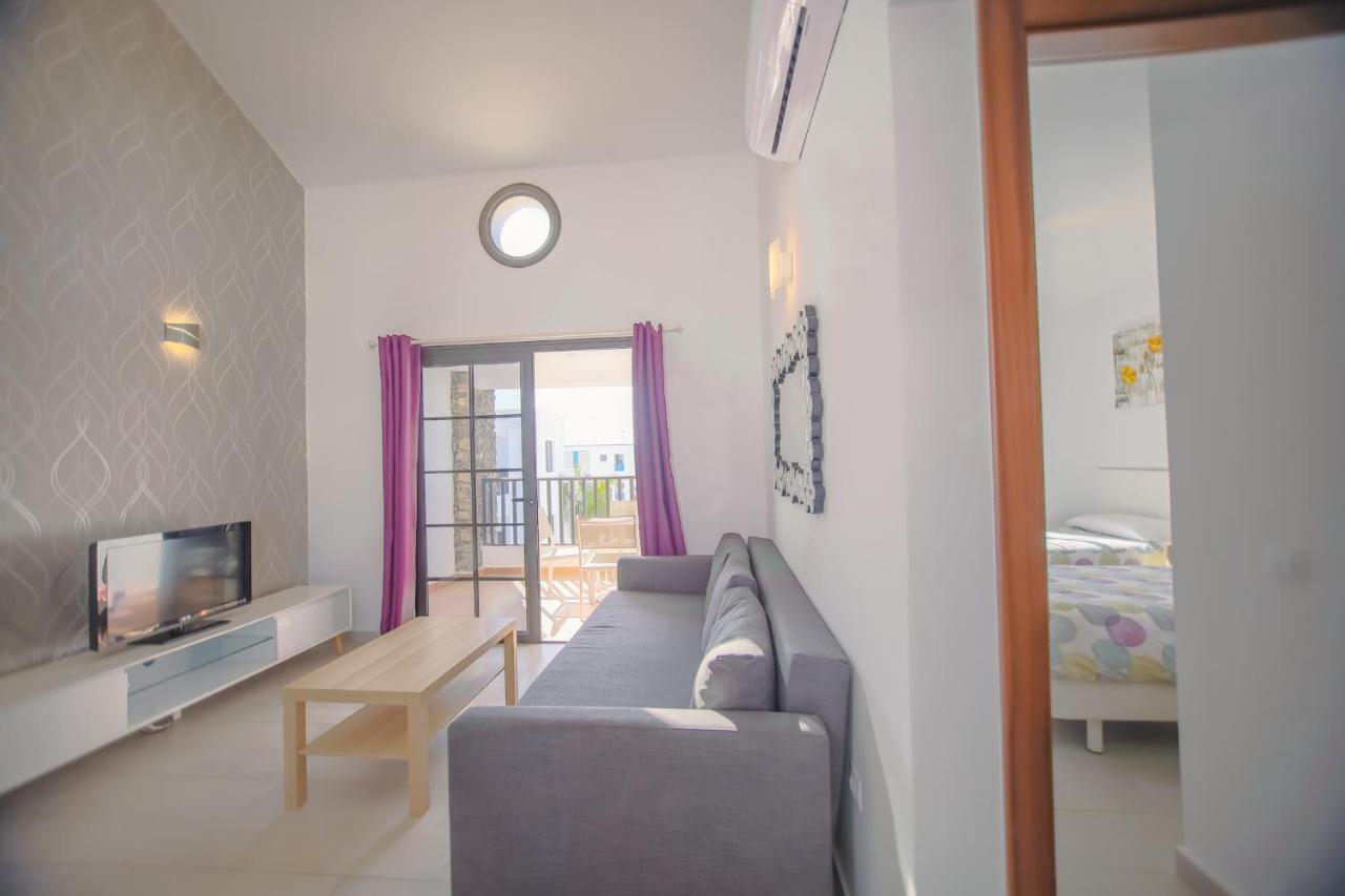 Standard One-Bedroom Apartment,1107049326:JPEG