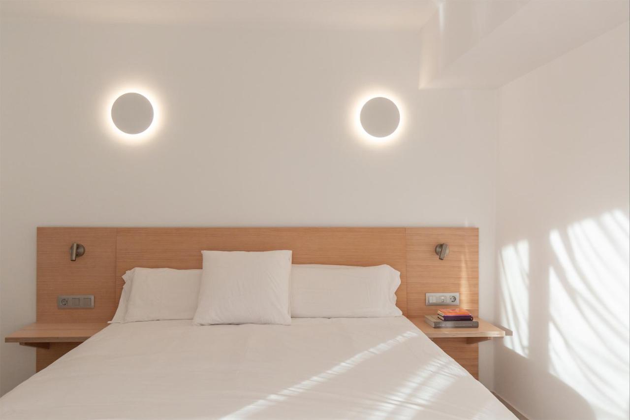 Two-Bedroom Superior Apartment (3 Adults)