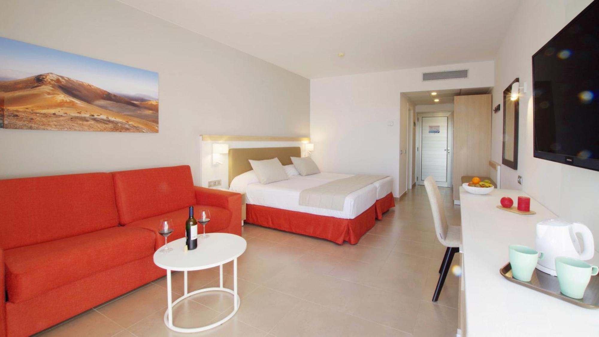 Twin Room Side Sea View
