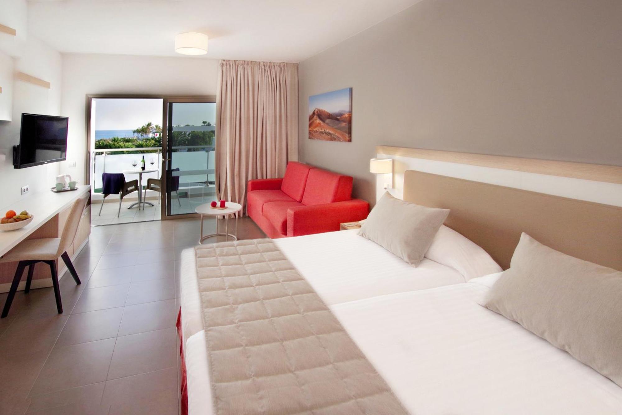 Twin Room Side Sea View
