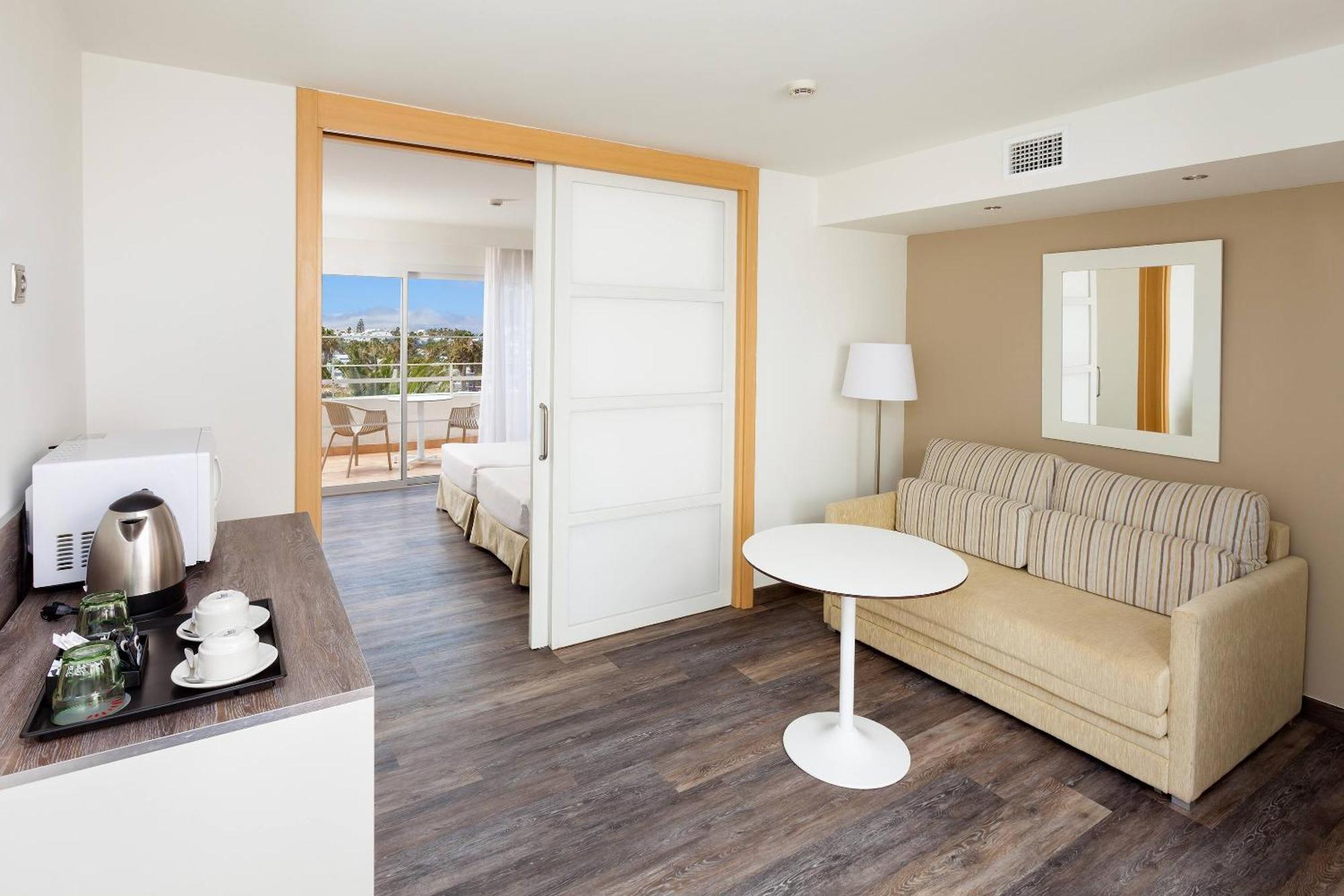 Superior Twin Room,1756508568:JPEG