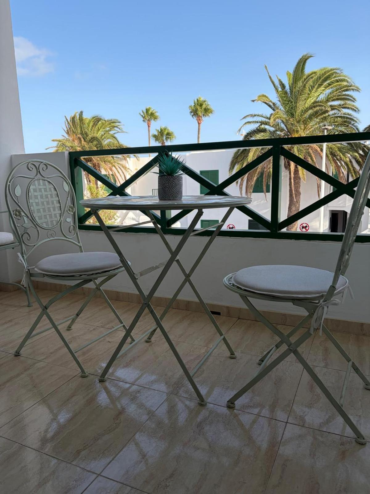 Apartment Pool View
