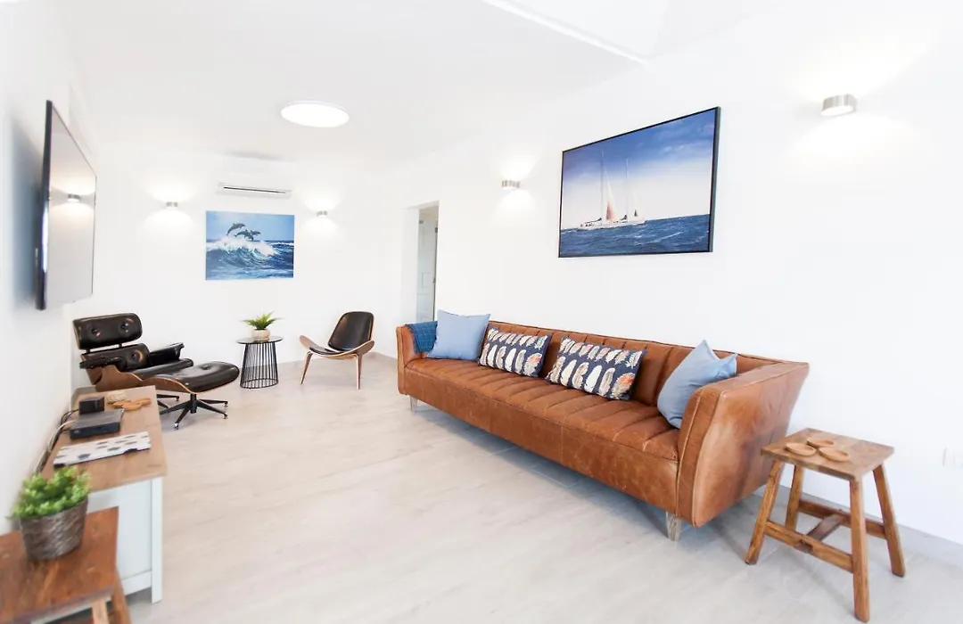 3 Bedroom Villa Delphi With Private Heated Pool.-1