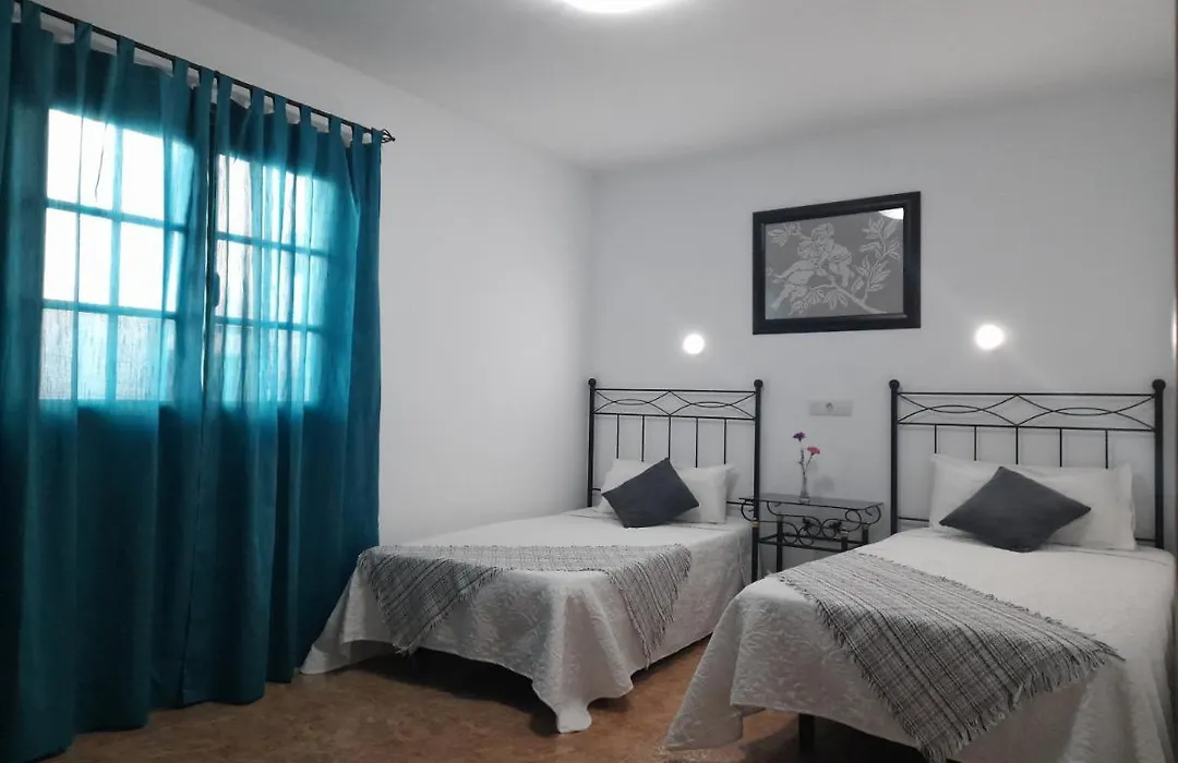 Apartamentos Carlota-1