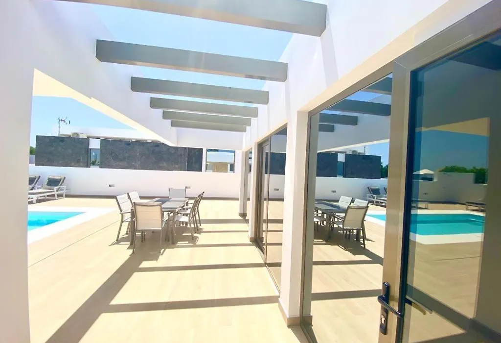 Luxury Villa Olivia 3 Beds - 3 Baths-1