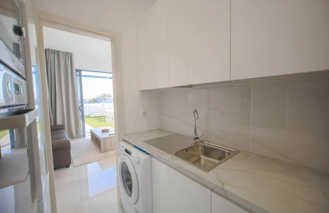 Atlantico Plaza 5A - 1 Bed - 1 Bath-1