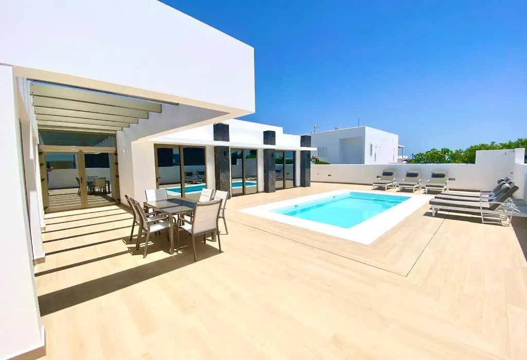 Luxury Villa Celine - 3 Beds - 3 Baths-1