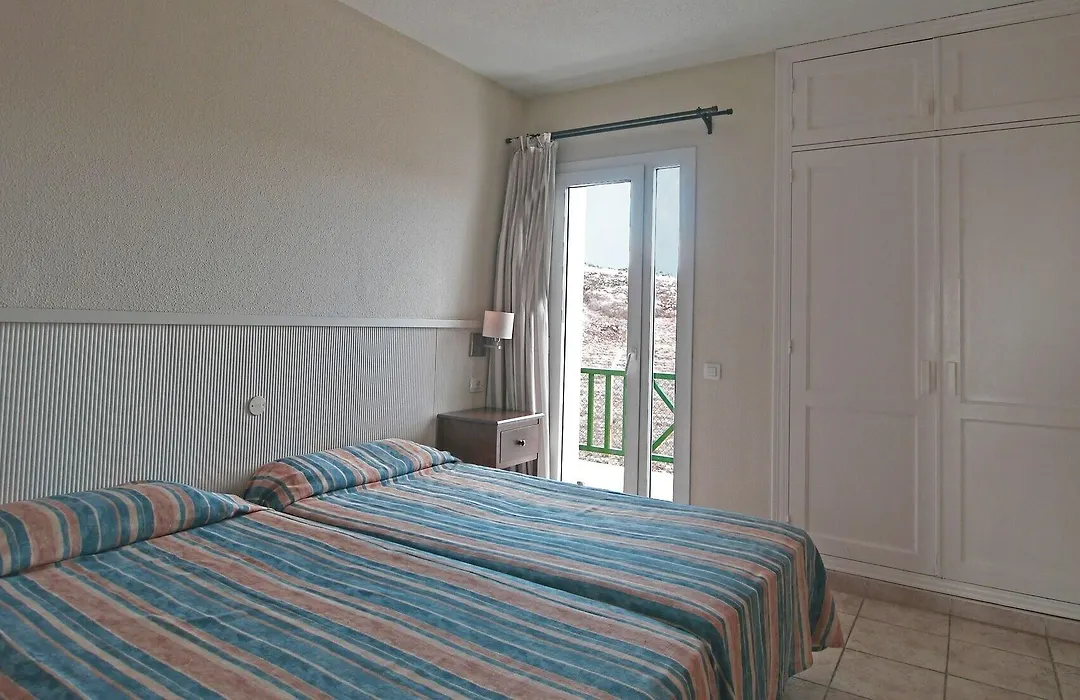 Apartamentos Guacimeta-1