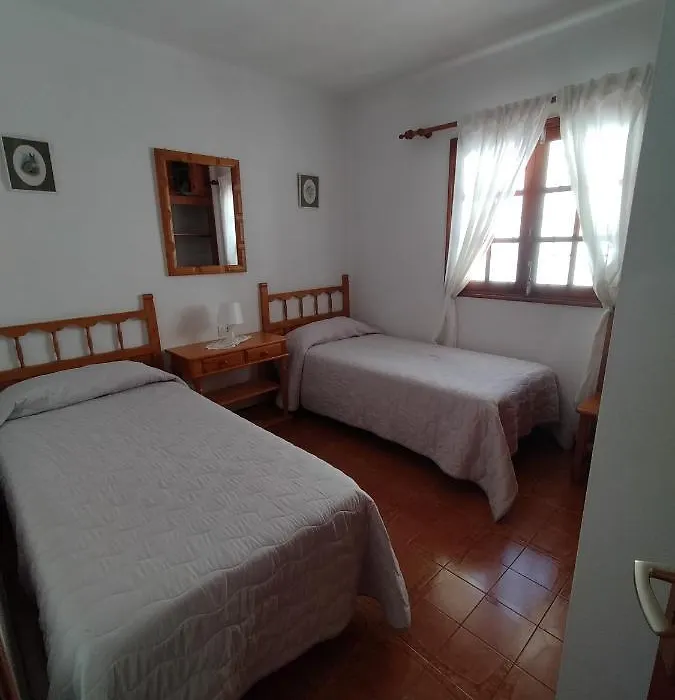 Apartamento 2 Dormitorios Cerca De La Playa En Puerto Del Carmen-1