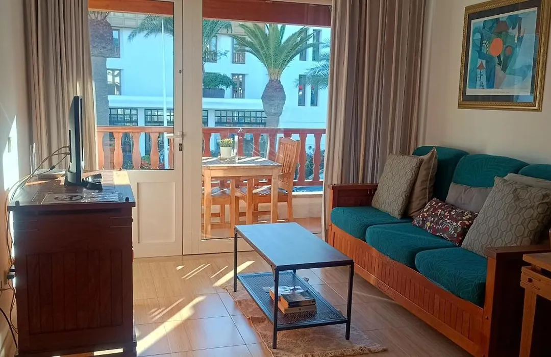 Apartment In The City Center Near To The Beach-1