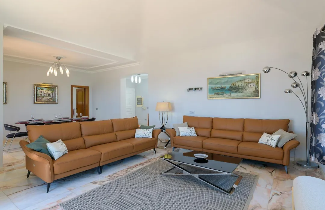 Villa Loretta-1
