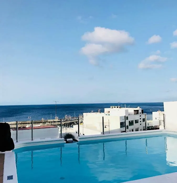 Harbour Sea View Apartment-1