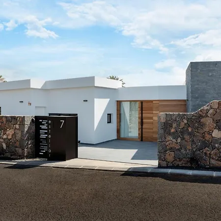 Villa Estelinas - Luxurious 5 Bedroom Villa - Stunning Sea Views - Jacuzzi-3