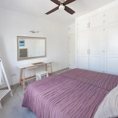 3 Bedroom Villa Delphi With Private Heated Pool.-2