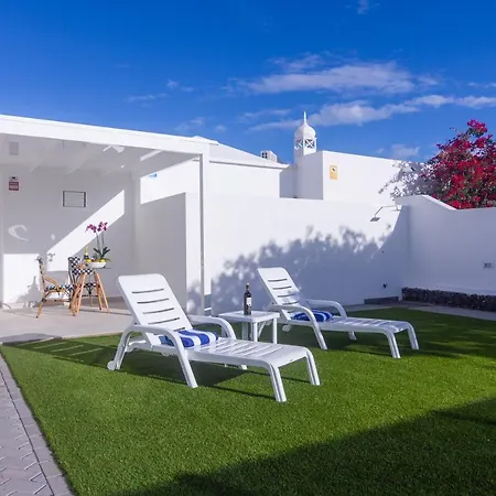 Rooms & Suites Princesa Leticia - Puerto Del Carmen, Lanzarote - Near The Beach-2