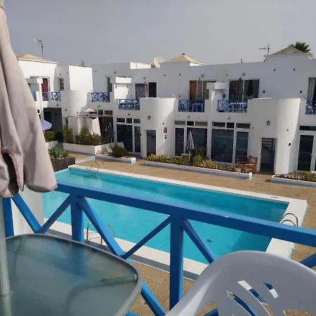 Delfines 2 - Small Apartment - Pool View- Good Wifi - 5 Minuts To The Beach-2