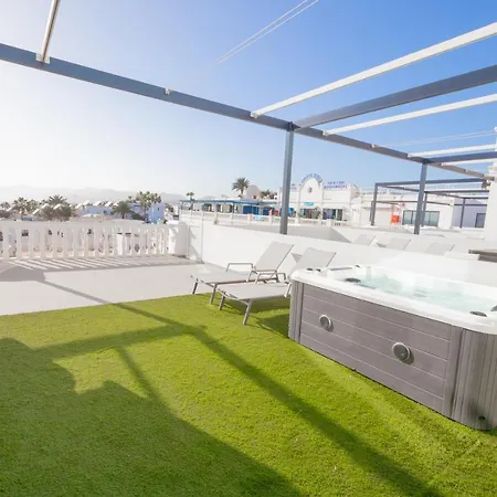 Atlantico Plaza Suite 6A - 2 Beds - 2 Baths-3