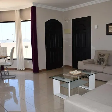 Riviera Park 10A- 1St Fl. - 2 Bed - Air Con- Wi-Fi-3