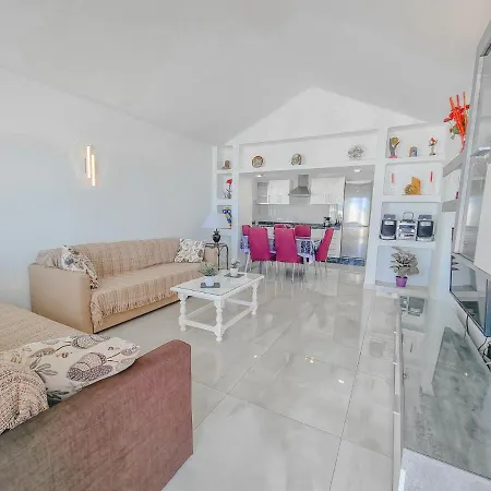 Bungalow Bellavista 13 - 3 Bed/2 Bath - 1 Toilet - Communal Pool - Wifi --3