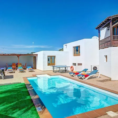 Villa Domingo By Villa Plus-2