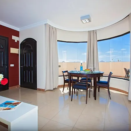 Riviera Park, Central 2 Bed Apartment-3