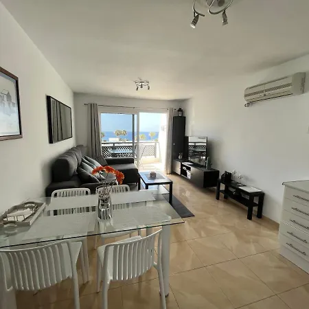 Los Arcos B2 - 2 Beds - 1 Bath - See Views-2