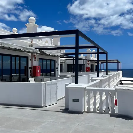 Atlantico Plaza Apartments-2