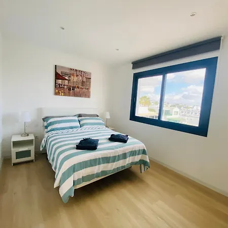 Atlantico Plaza Apartments-3