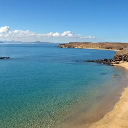 Splendid Puerto Del Carmen Villa 4 Bedrooms Heated Pool Villa Marica Centre Of Resort Location-3