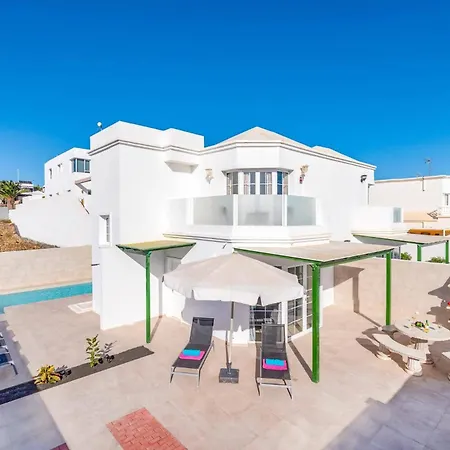 Villa Togio 2 By Villa Plus-2