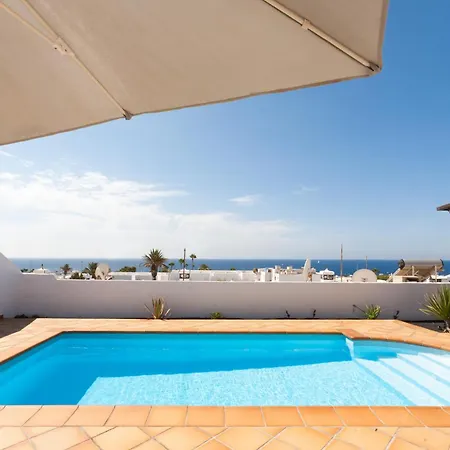 2 Bedroom Villa 'The Bungalow' With Private Heated Pool.-3