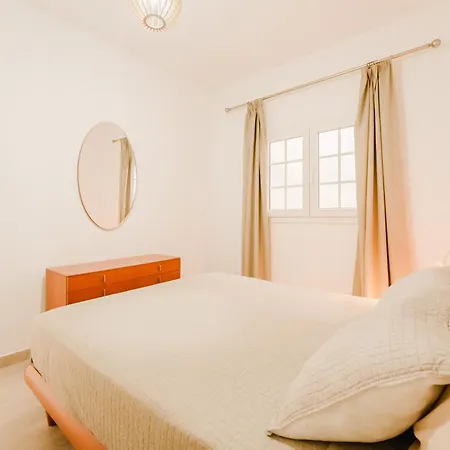 Apartment Old Town Reina Sofia 3-3