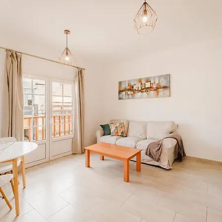 Apartment Old Town Reina Sofia 3-2