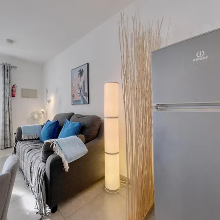 Carpe Diem Apartment - Pool View By Lanzarote Vacation Homes-3
