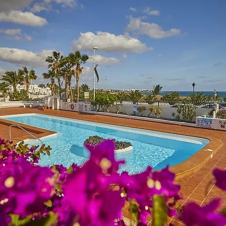 Villa Palmeras Beach Puerto del Carmen-3