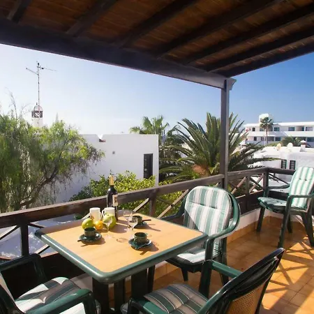 2Br Beach House - Solarium & Shower Terrace - 12-2